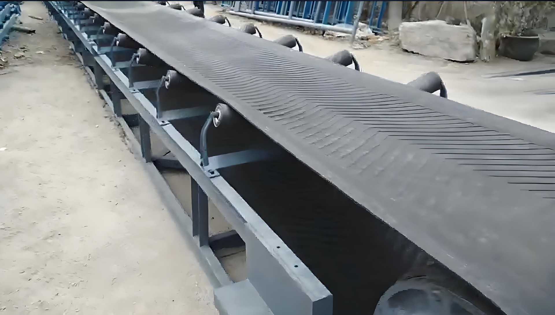 皮帶輸送機(jī)