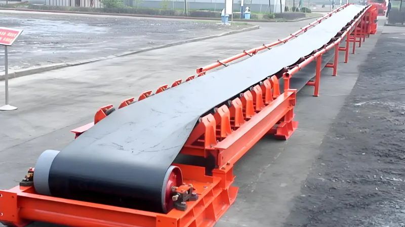 長(zhǎng)距離帶式輸送機(jī)